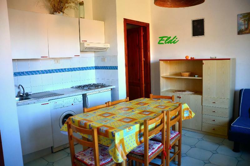 Ferienwohnung Da Mario E Maria Aglientu Exterior foto