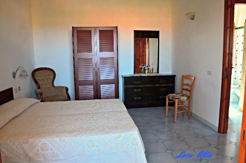 Ferienwohnung Da Mario E Maria Aglientu Exterior foto
